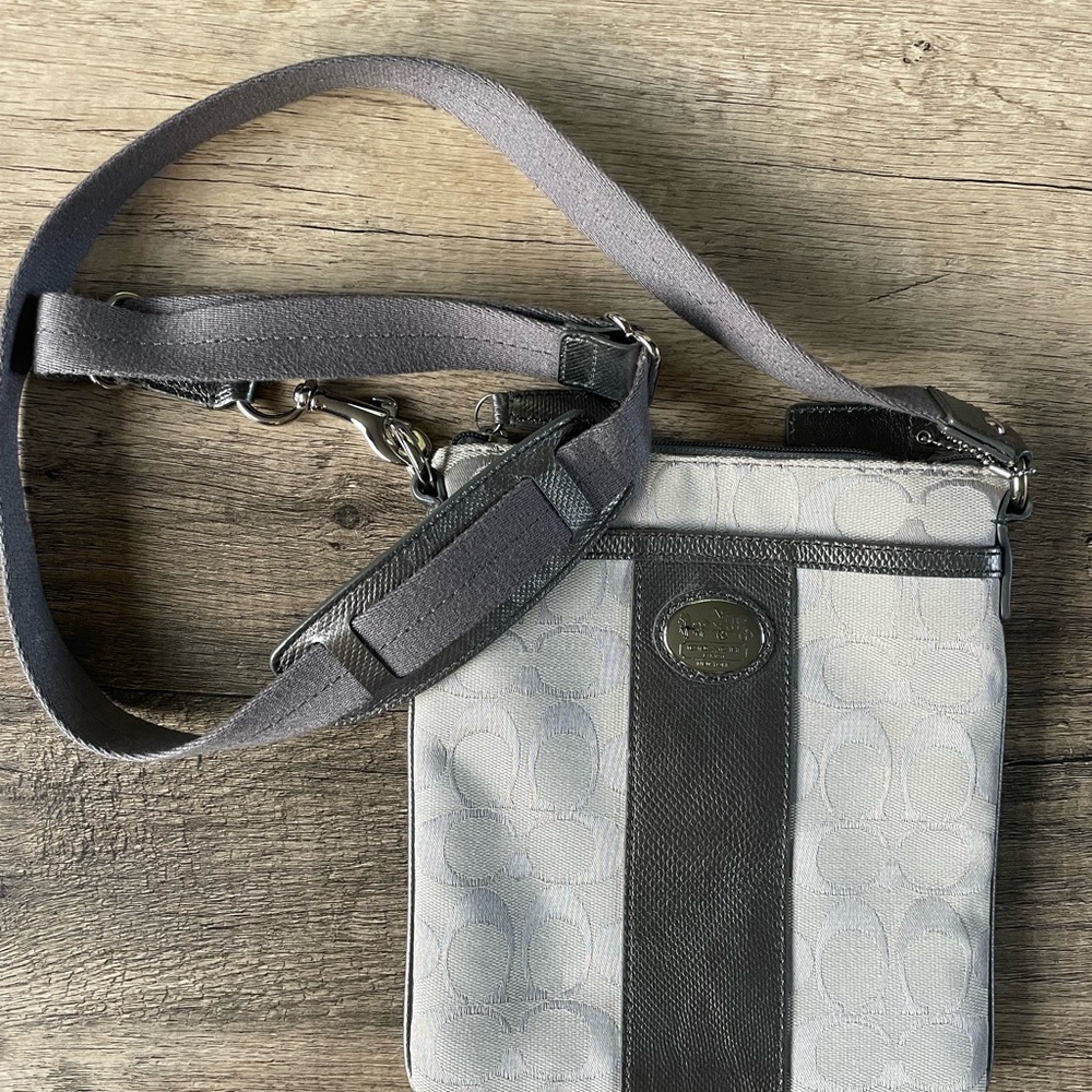 Coach Gray Crossbody Bag with Modern Minimalist Design